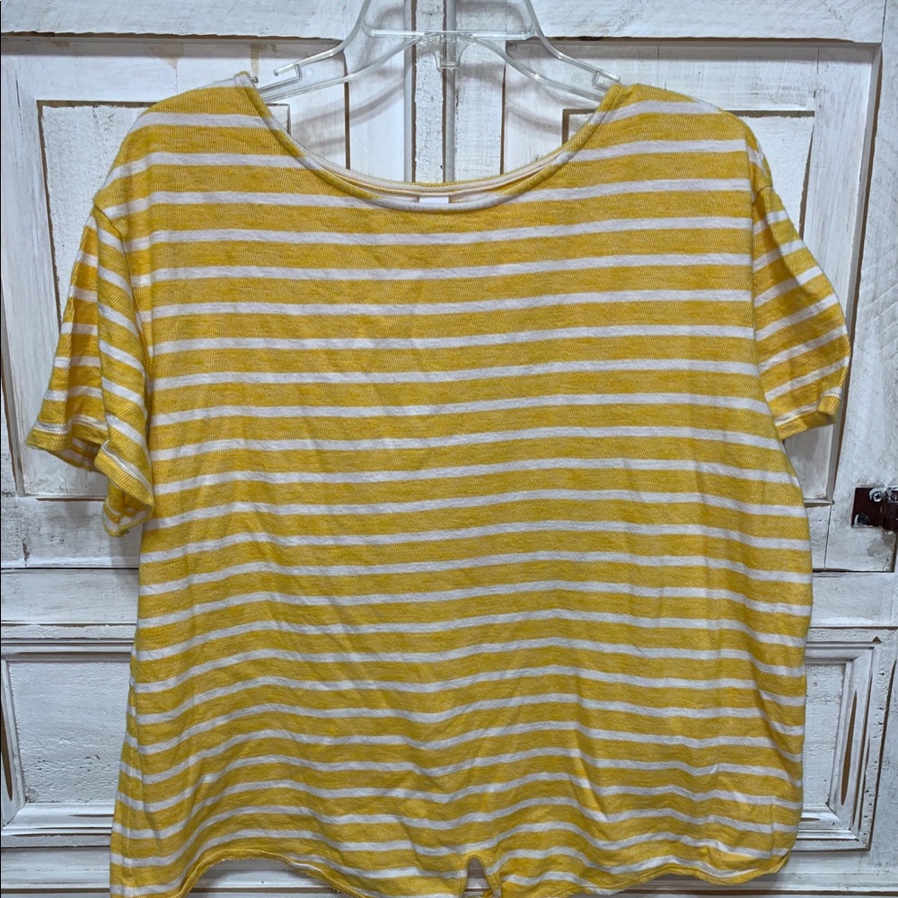 Old Navy yellow and white striped top